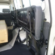 Interior 13 asientos Toyota Landcruiser HZJ78 4.2 diesel